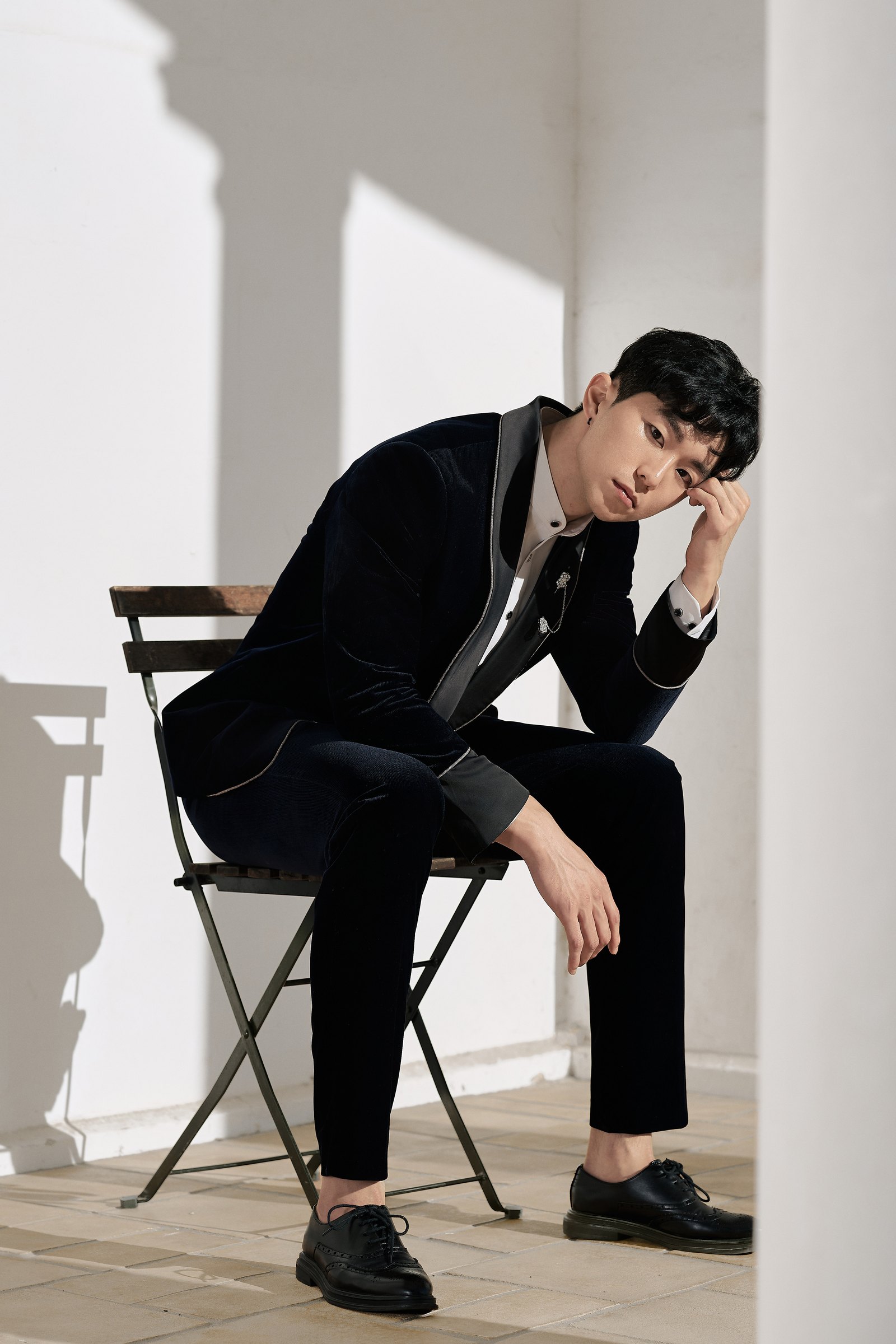 Aristyle selected work - Minimal Light