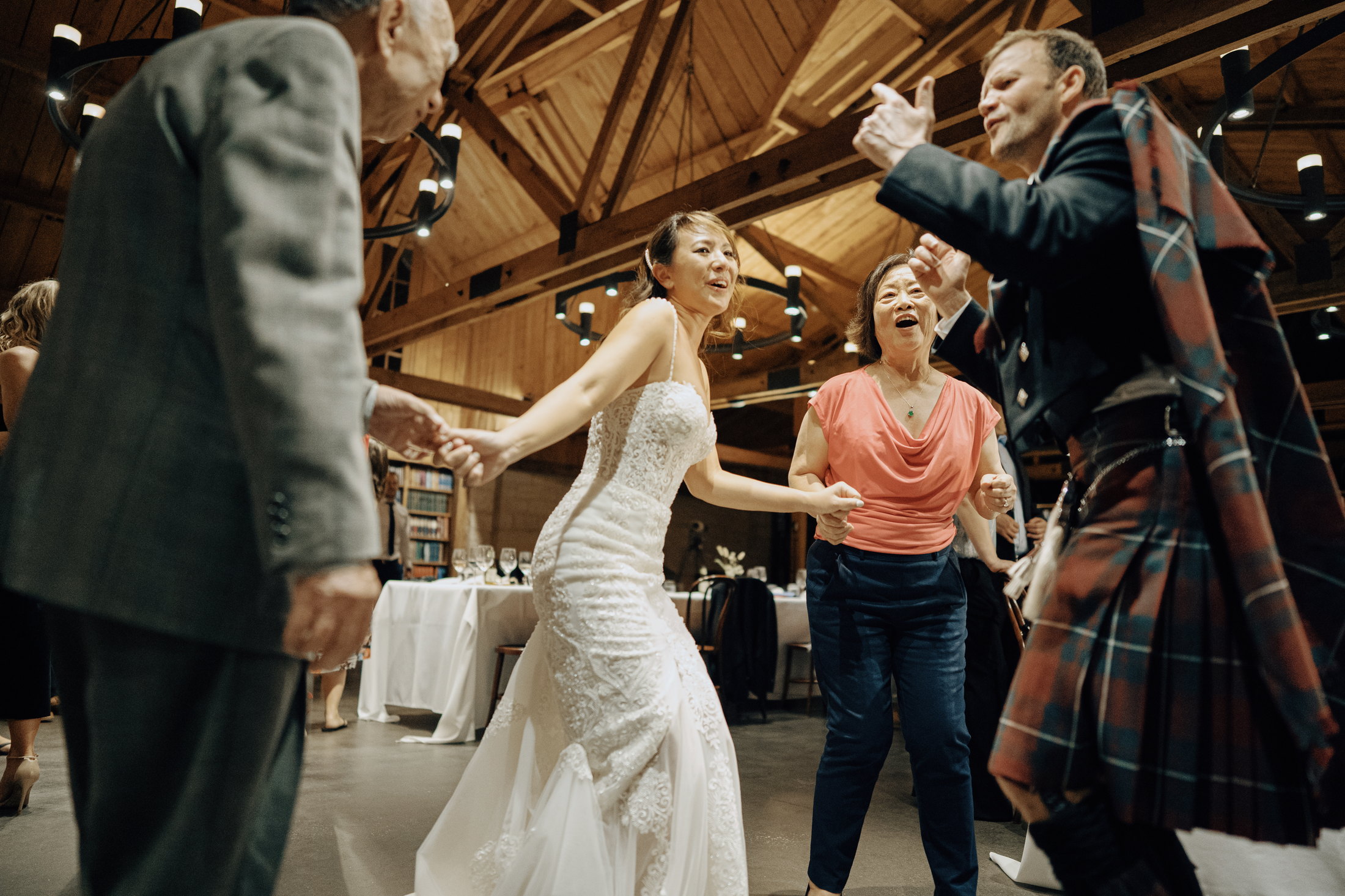 Cara Allan Wedding desktop 35