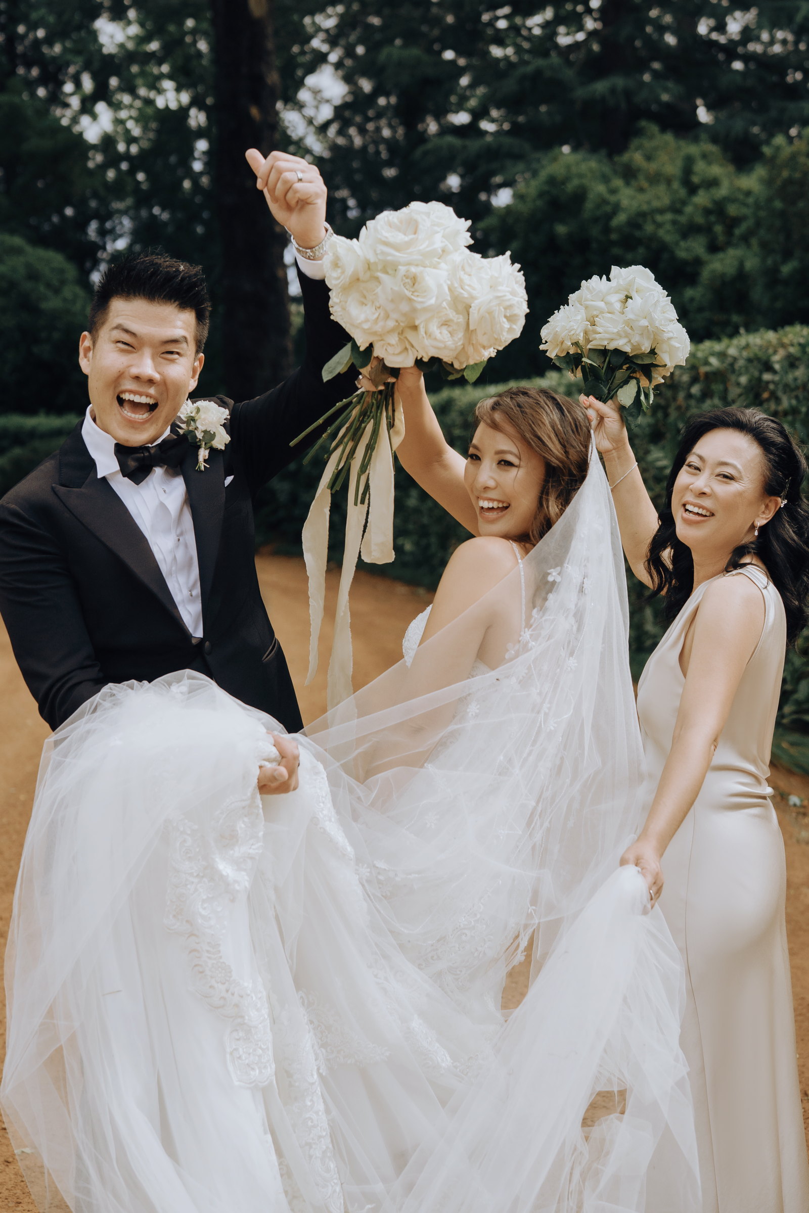 Cara Allan Wedding mobile 29