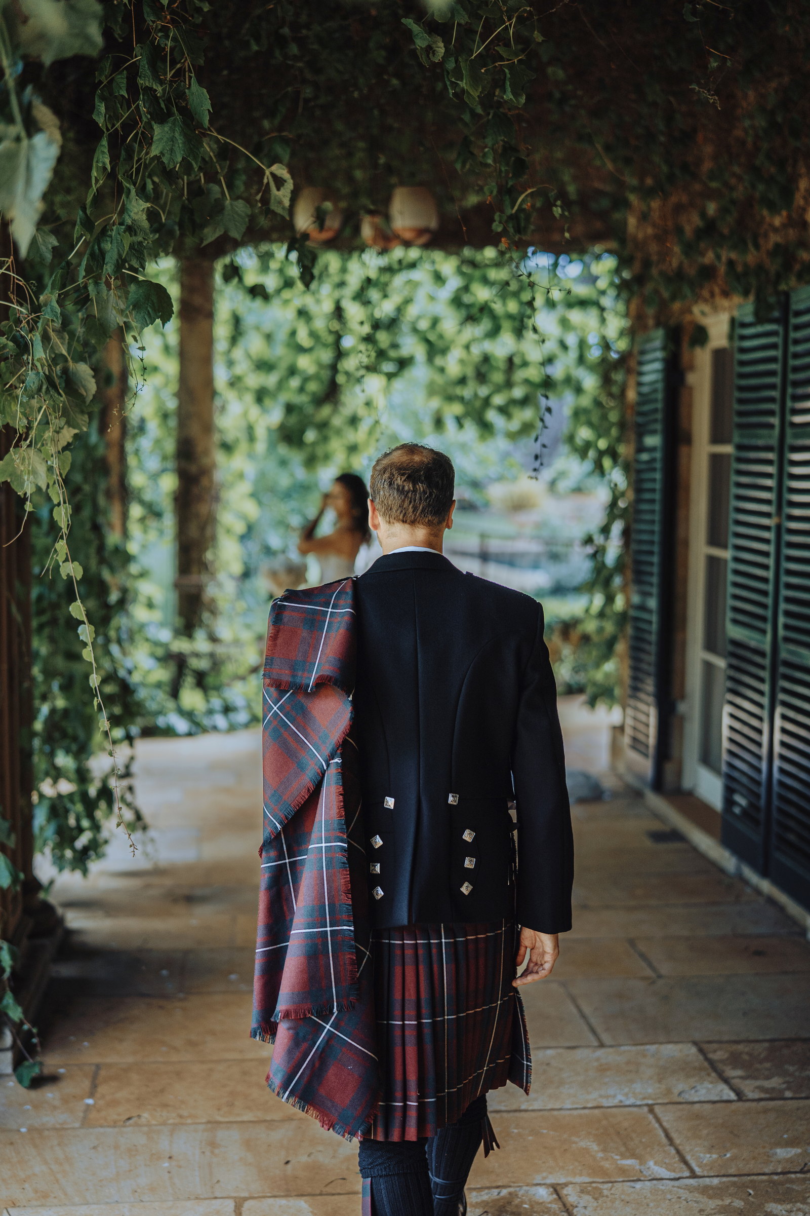Cara Allan Wedding mobile 33