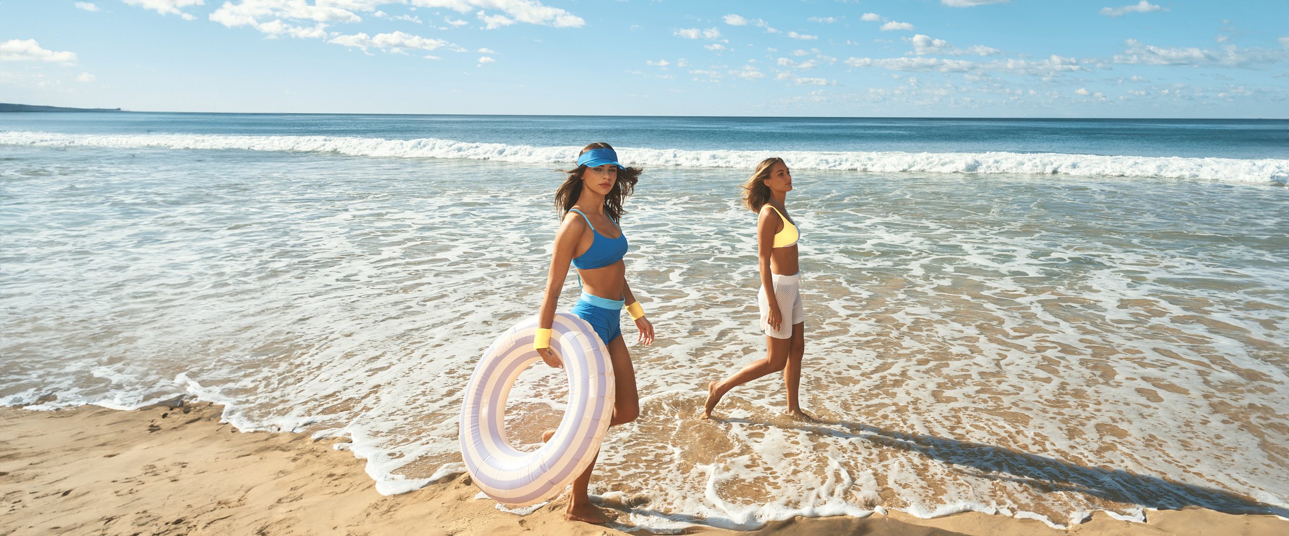 Cupshe Vacation fashion campaign desktop 10