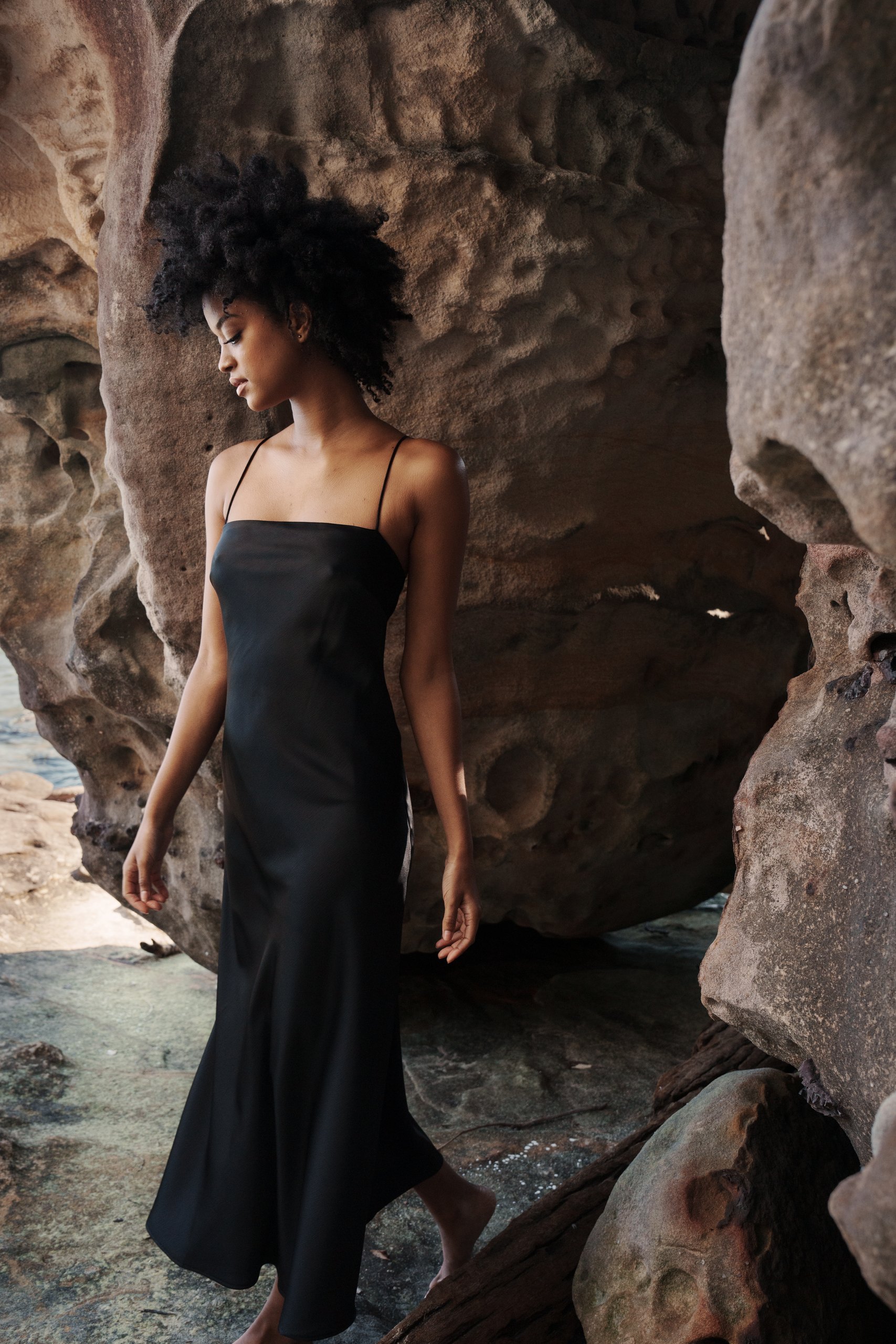 Pasduchas Bridesmaid fashion campaign mobile 8